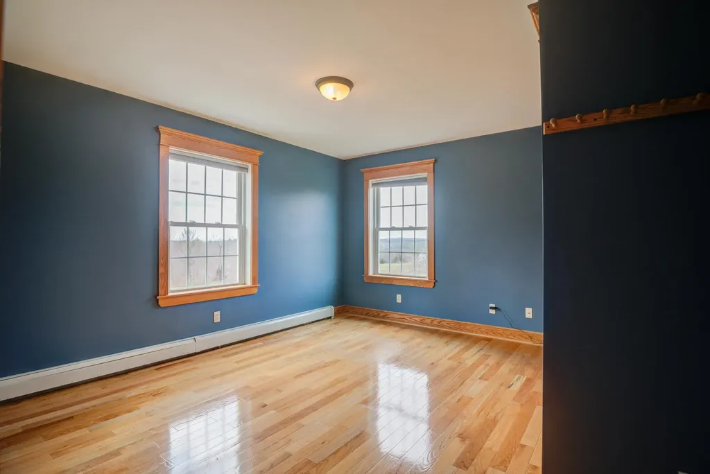 60 Vista Drive Auburn ME 04210