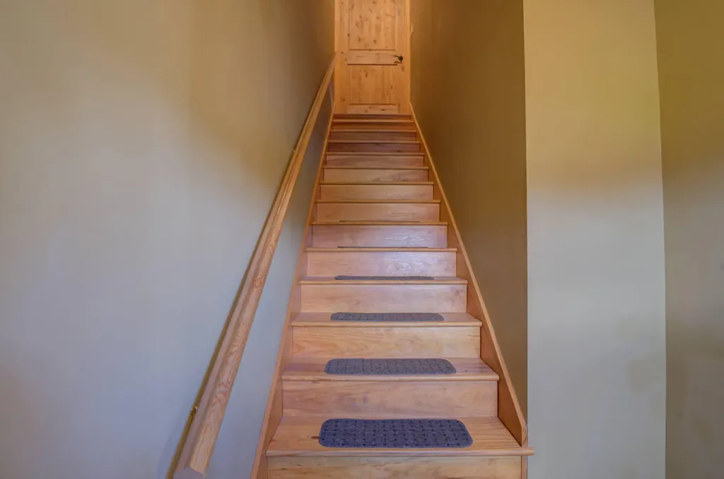 60 Vista Drive Auburn ME 04210