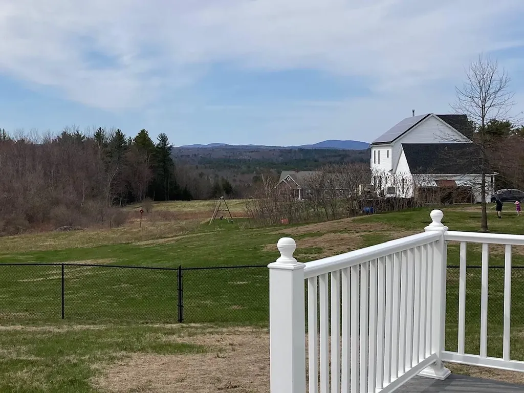 60 Vista Drive Auburn ME 04210
