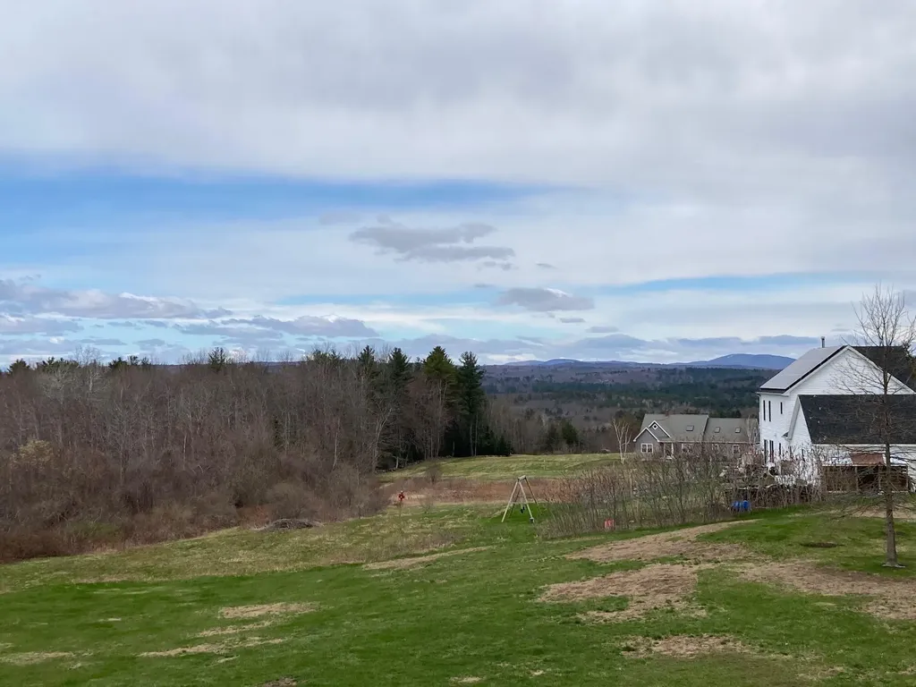 60 Vista Drive Auburn ME 04210