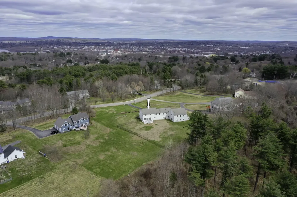 60 Vista Drive Auburn ME 04210