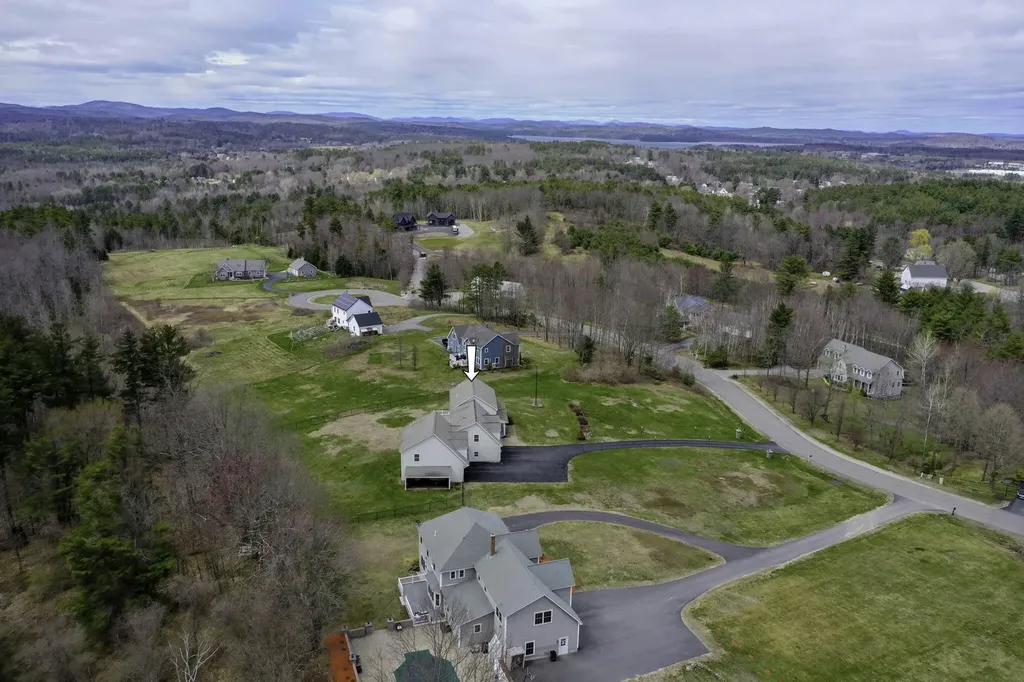 60 Vista Drive Auburn ME 04210