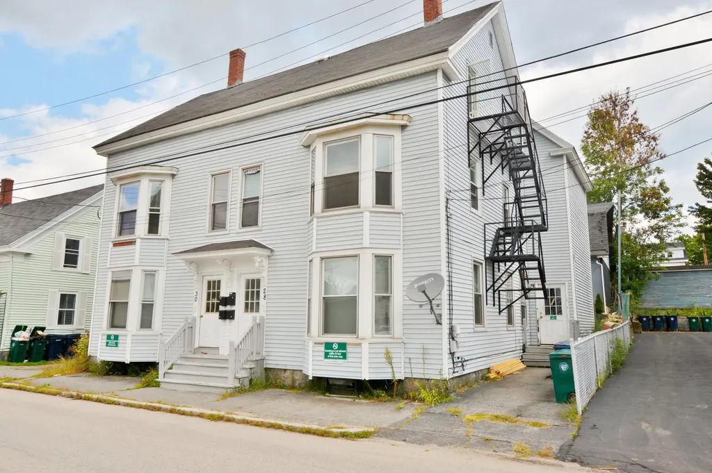 28 Cutts Street Biddeford ME 04005