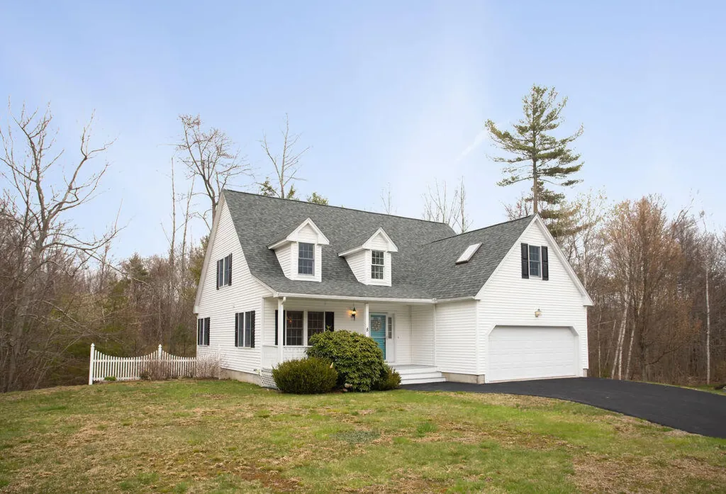 8 Nighthawk Drive York ME 03909