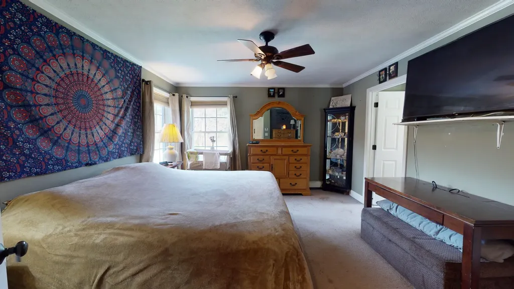 32 East Wind Drive Buxton ME 04093