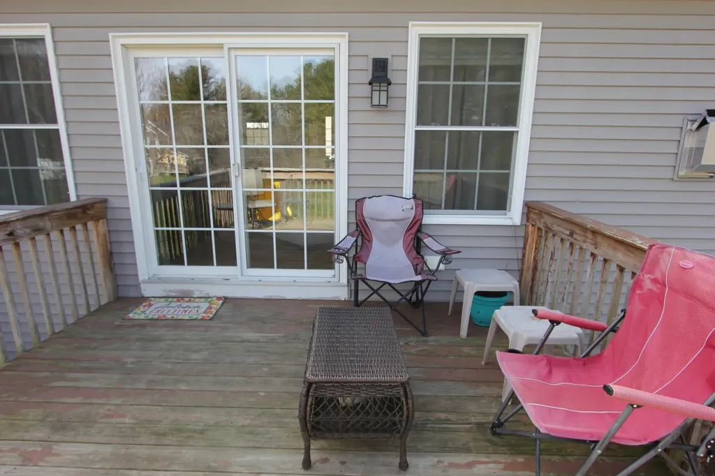 32 East Wind Drive Buxton ME 04093