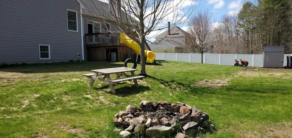 32 East Wind Drive Buxton ME 04093