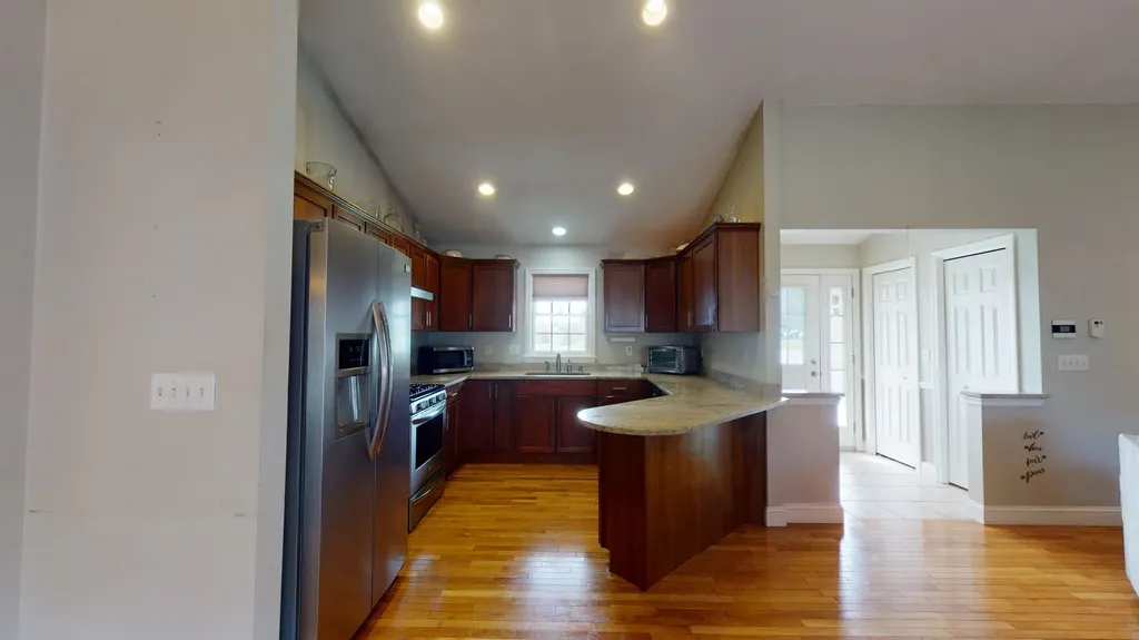 32 East Wind Drive Buxton ME 04093