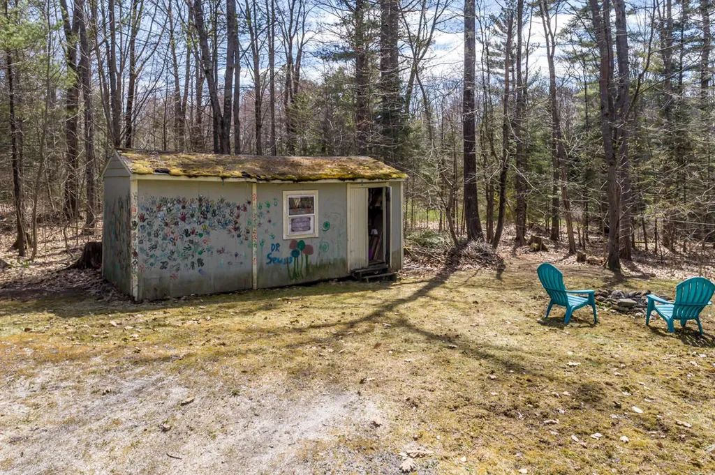 10 Evergreen Drive Freeport ME 04032