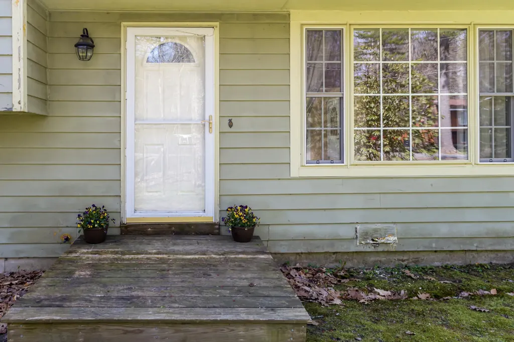10 Evergreen Drive Freeport ME 04032
