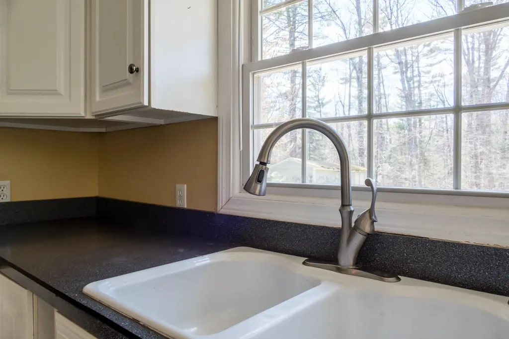 10 Evergreen Drive Freeport ME 04032