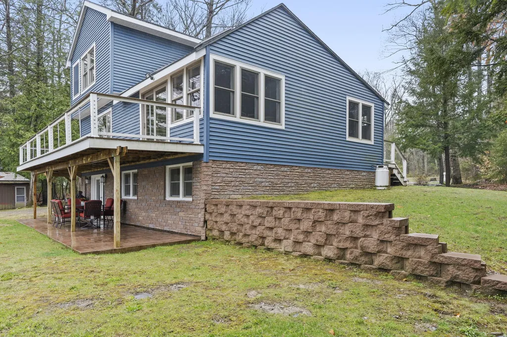 360 Willey Point Road Oakland ME 04963