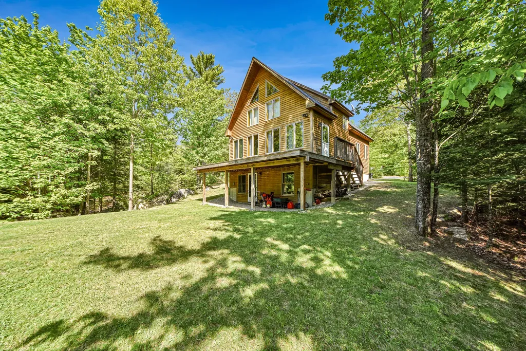 53 Maple Lane Hebron ME 04238