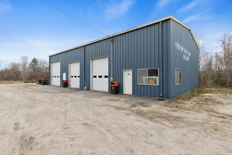 33 Allen Range Road Freeport ME 04032