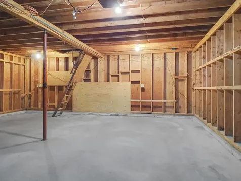 27 Aster Lane Sidney ME 04330