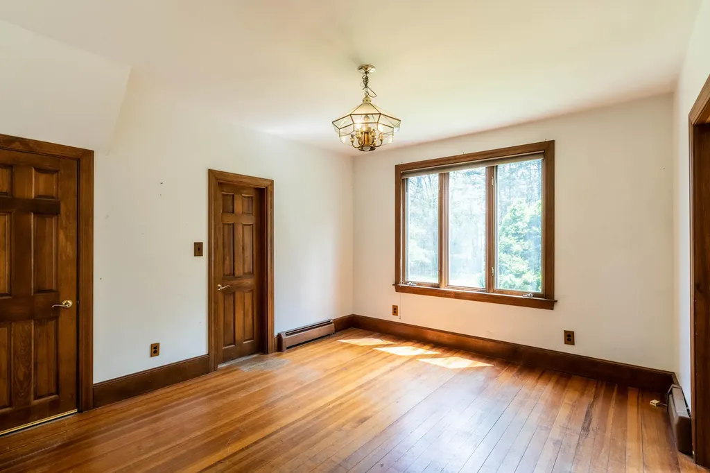 147 Tarbell Avenue Portland ME 04103
