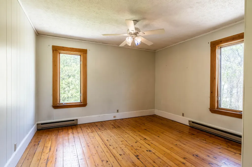 147 Tarbell Avenue Portland ME 04103