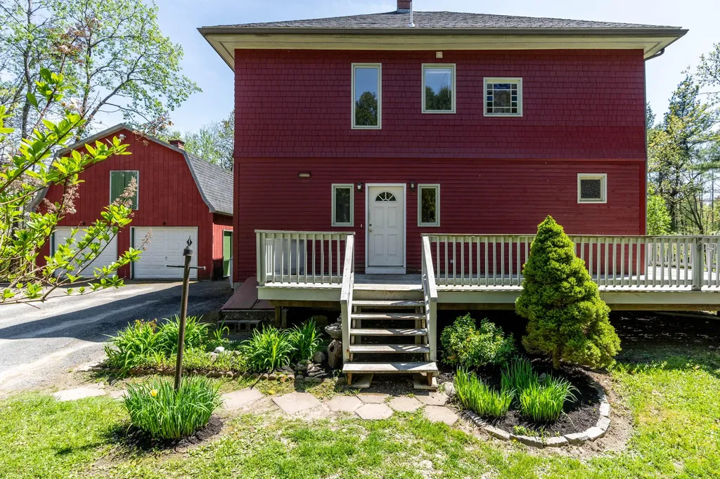 147 Tarbell Avenue Portland ME 04103