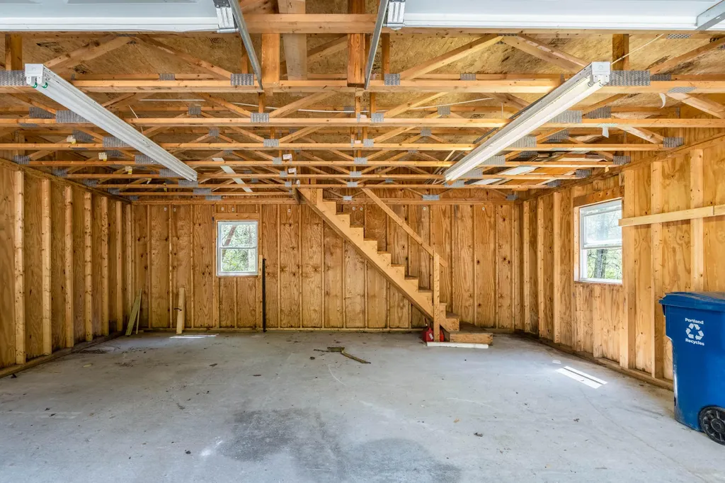 147 Tarbell Avenue Portland ME 04103