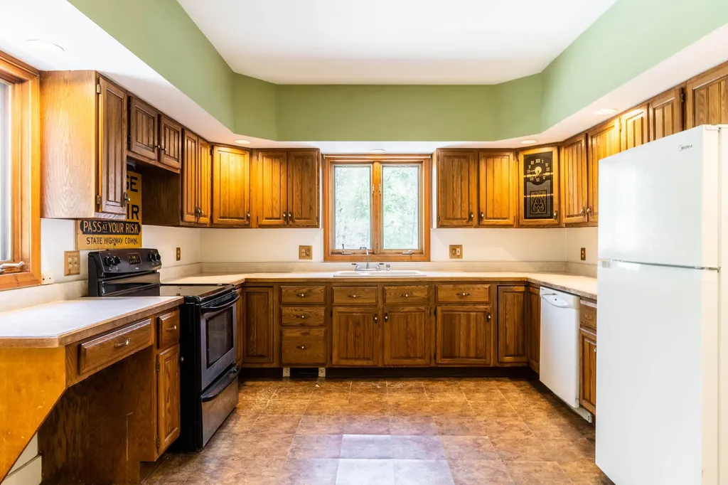 147 Tarbell Avenue Portland ME 04103