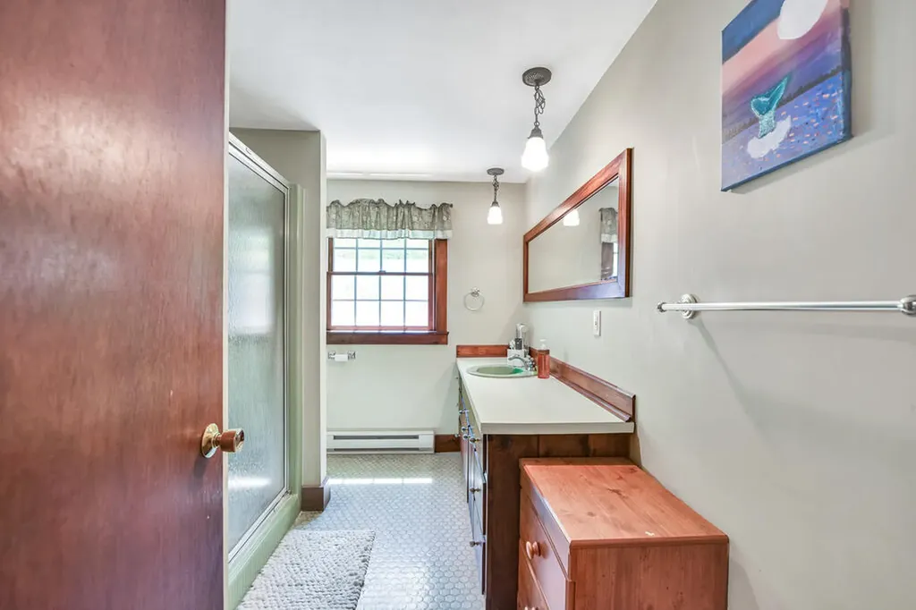 27 Foster Lane Belgrade ME 04917