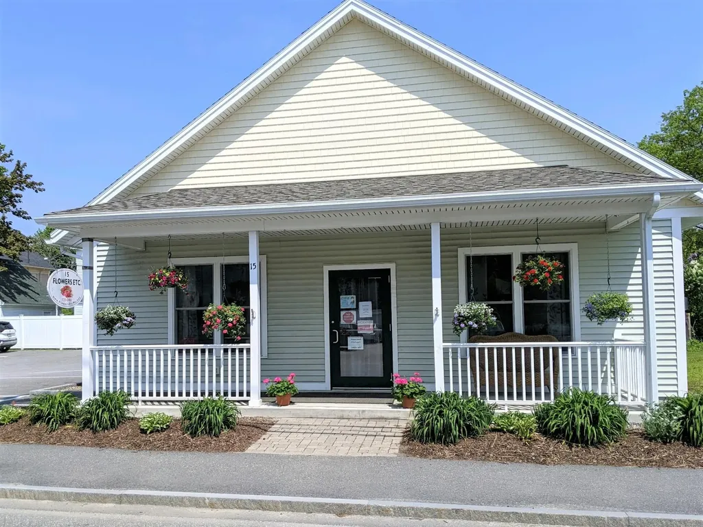 15 Jordan Avenue Brunswick ME 04011