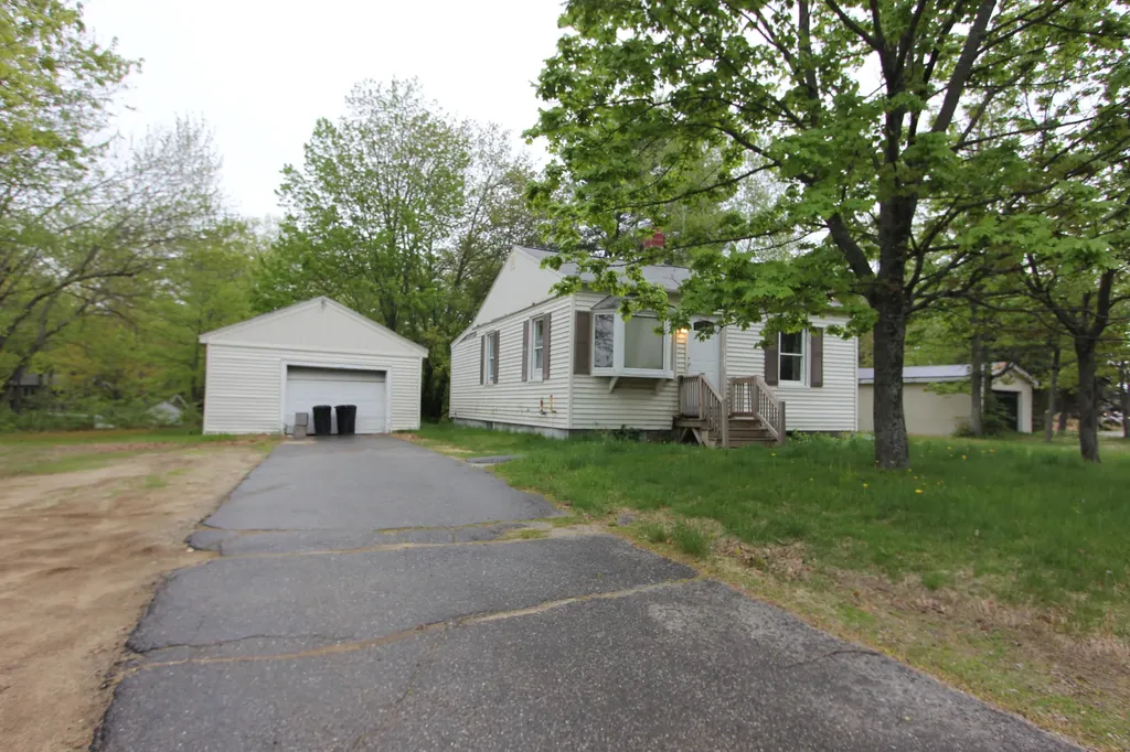155 Auburn Road Turner ME 04282