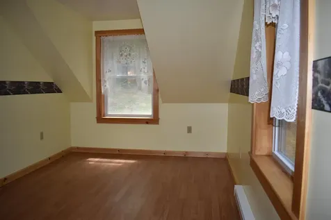 84 Hicks Pond Road Palmyra ME 04965