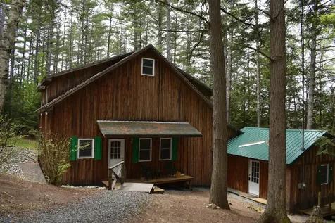 84 Hicks Pond Road Palmyra ME 04965