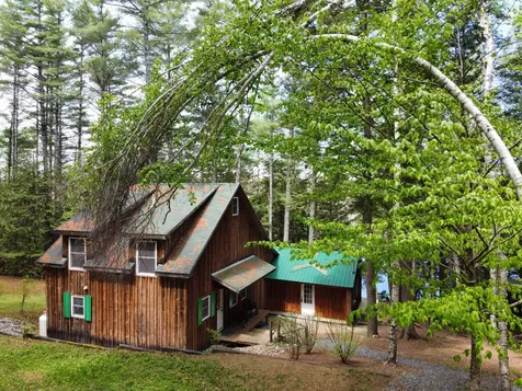 84 Hicks Pond Road Palmyra ME 04965