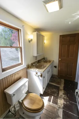 1373 Main Street Wilton ME 04294