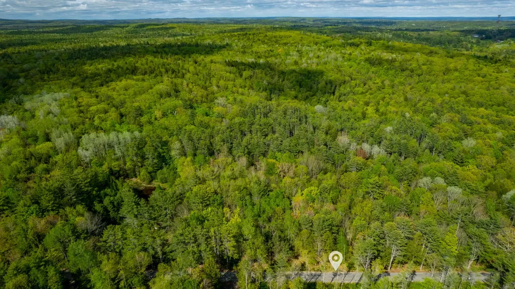 215 Ward Road Topsham ME 04086