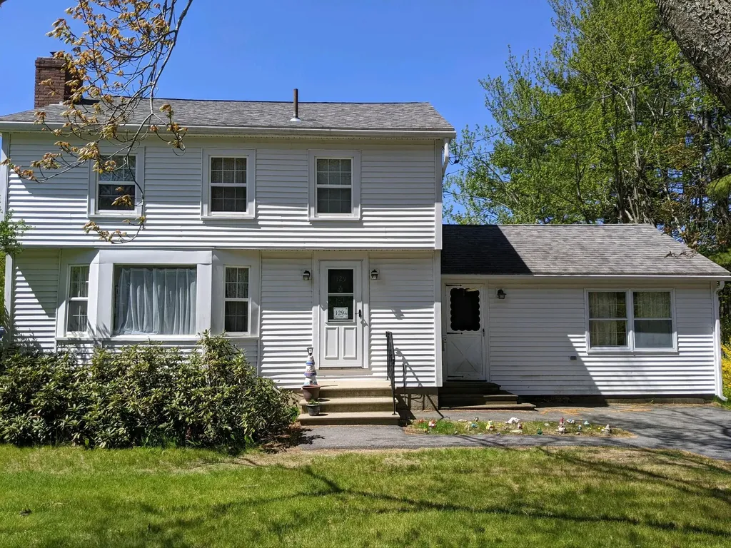 129 River Road Brunswick ME 04011