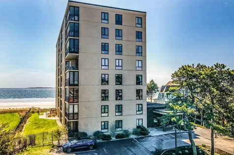 205 E Grand Avenue Old Orchard Beach ME 04064