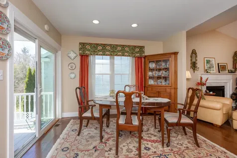 42 Carriage Lane Brunswick ME 04011