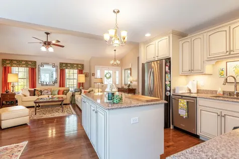 42 Carriage Lane Brunswick ME 04011