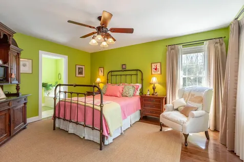 42 Carriage Lane Brunswick ME 04011