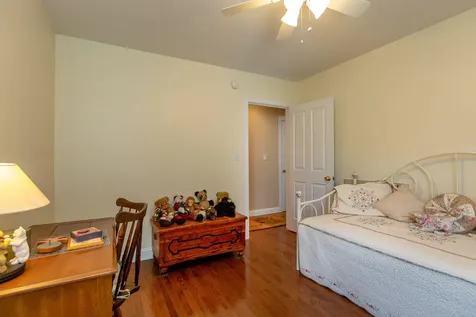 42 Carriage Lane Brunswick ME 04011
