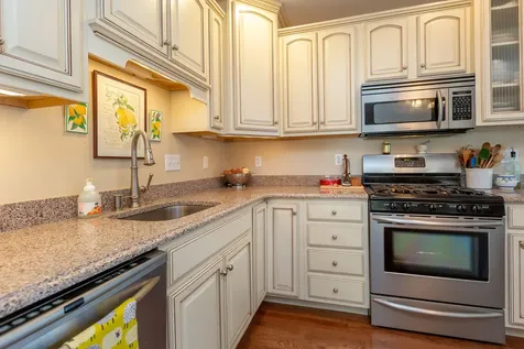 42 Carriage Lane Brunswick ME 04011