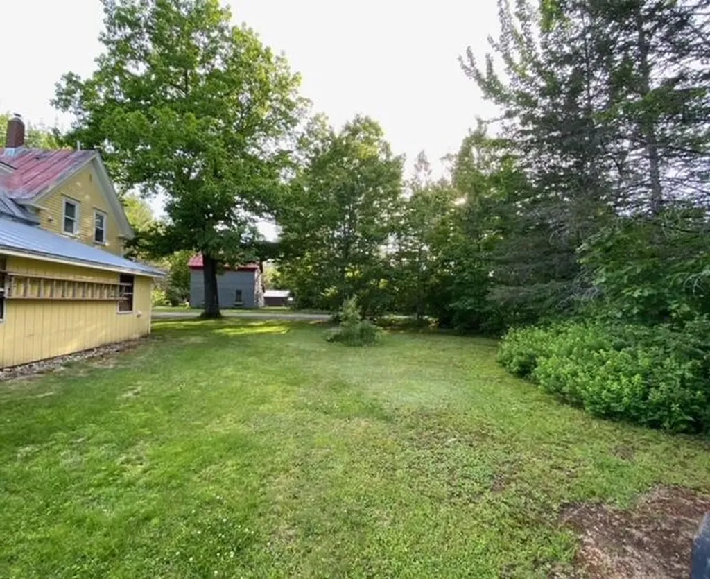 6 Cedar Street Kingfield ME 04947