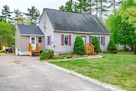 11 Pilgrim Drive Hiram ME 04041