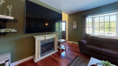 37 Greenfield Drive Auburn ME 04210