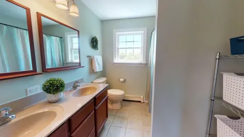 37 Greenfield Drive Auburn ME 04210