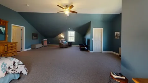 37 Greenfield Drive Auburn ME 04210