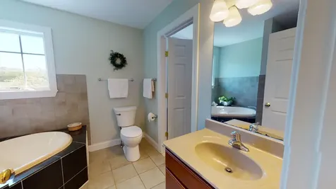 37 Greenfield Drive Auburn ME 04210