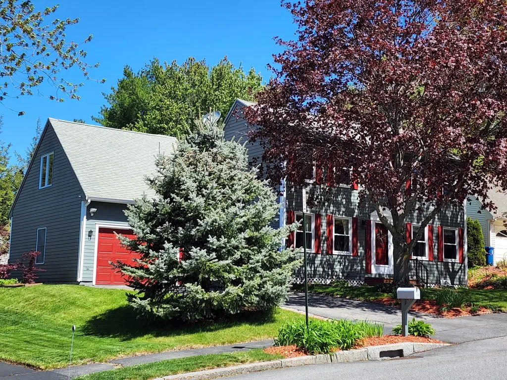 153 Regan Lane Portland ME 04103
