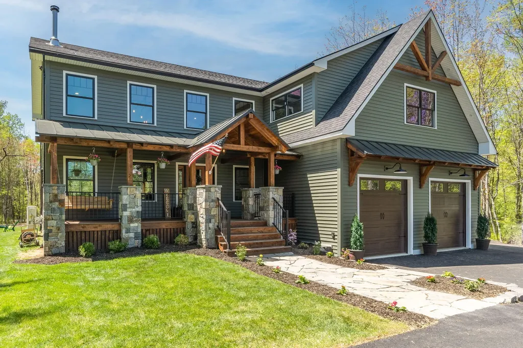 650 Lake Street Auburn ME 04210