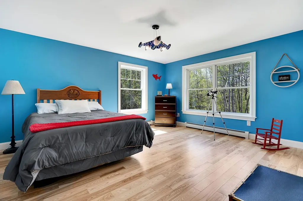 650 Lake Street Auburn ME 04210