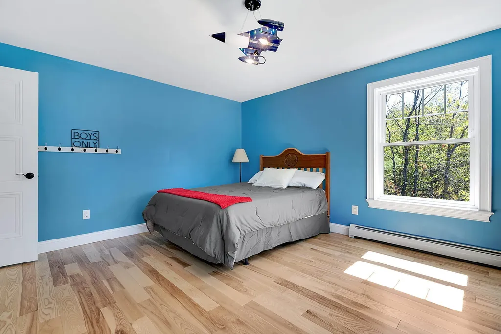 650 Lake Street Auburn ME 04210