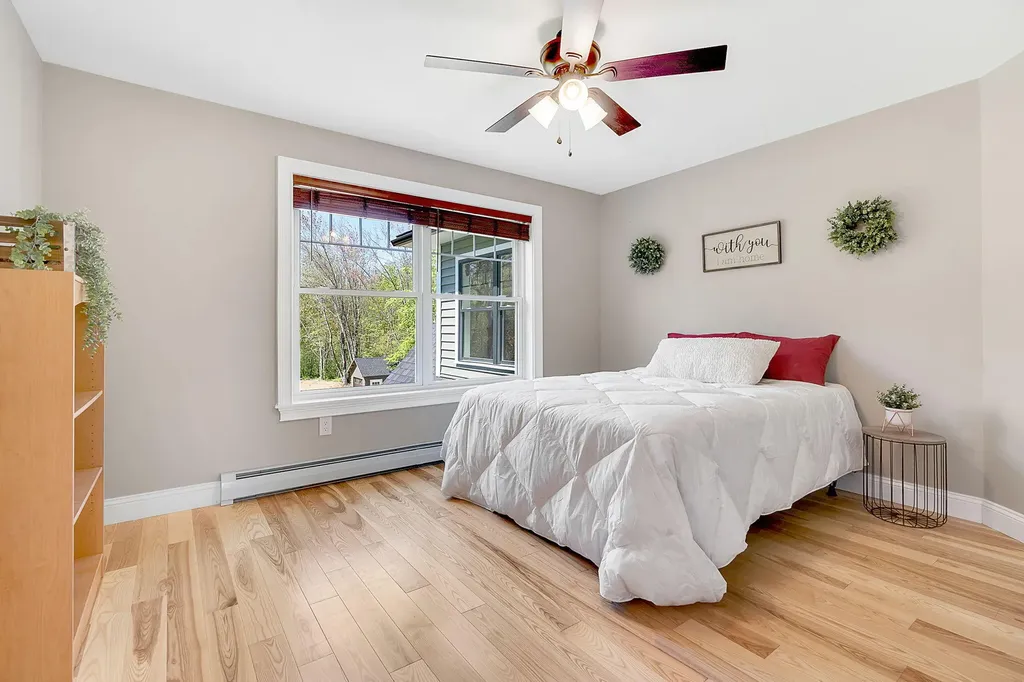 650 Lake Street Auburn ME 04210